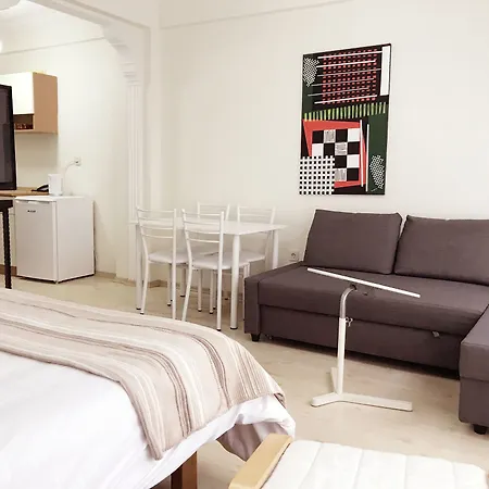 S Apartment